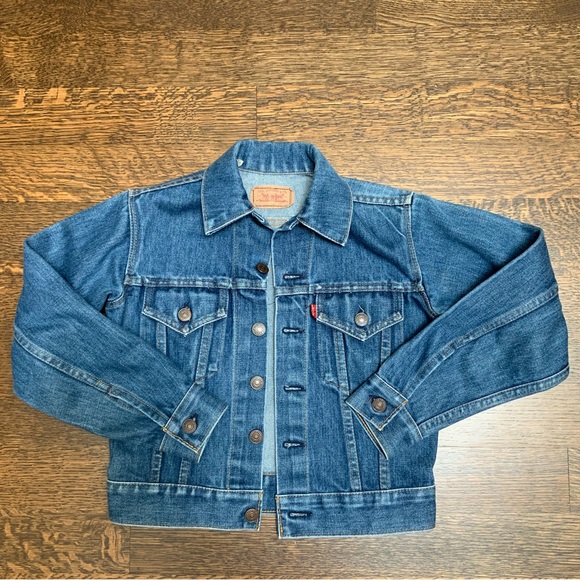 LEVI’S Classic Trucker Denim Jean Jacket Button Up Kids Youth Size 10 Unisex - Picture 2 of 15